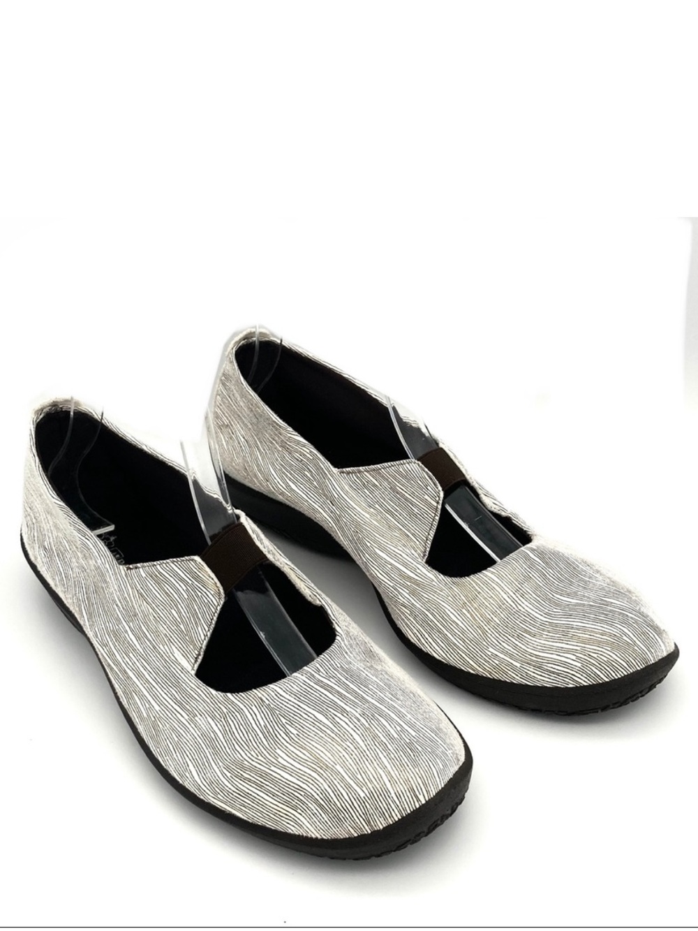 ARCOPEDICO Leina Lightweight Mary Jane Comfort Shoes Women's 39/8-8.5